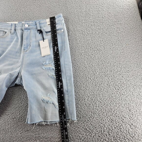 Judy Blue Shorts Womens Large Light Blue High Waist Distressed‎ Denim Raw Hem - Picture 13 of 16